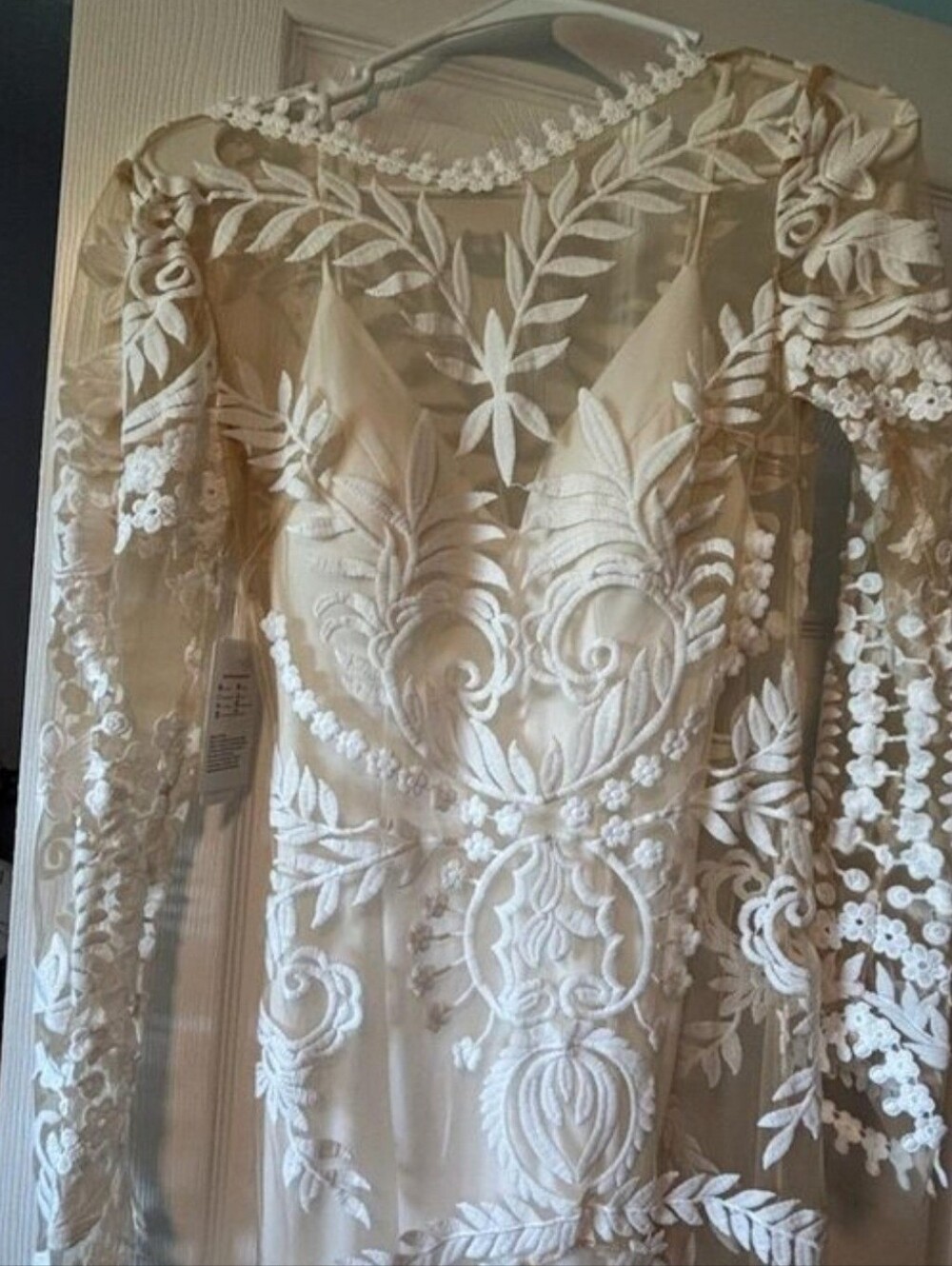 Boho Lace Wedding Dress and Slip - Picture 2 of 15